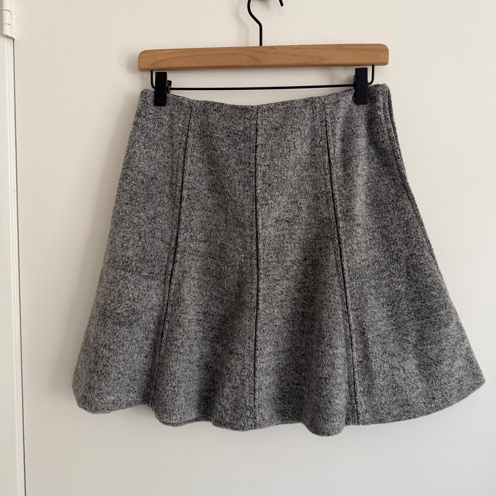 LOFT Gray Marl Knit A-Line Mini Skirt Size SP Flared Preppy Dark Academia - Picture 3 of 4